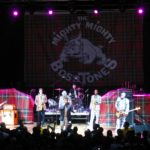 The_Mighty_Mighty_Bosstones_in_concert